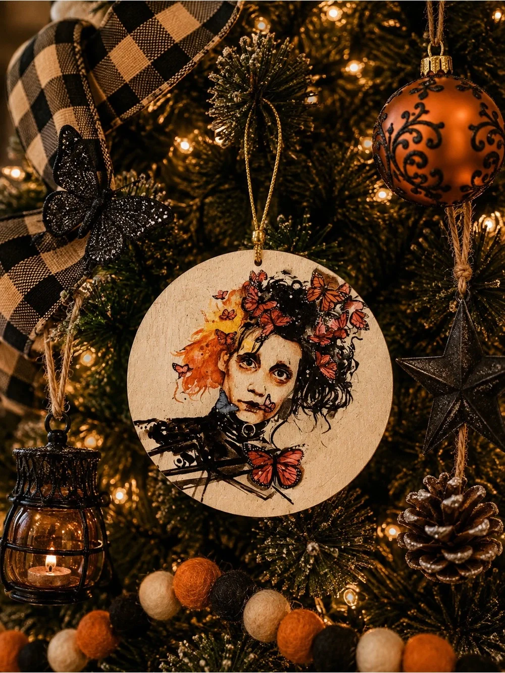 Edward sissorhands Halloween Tree Ornament - Tim Burton.